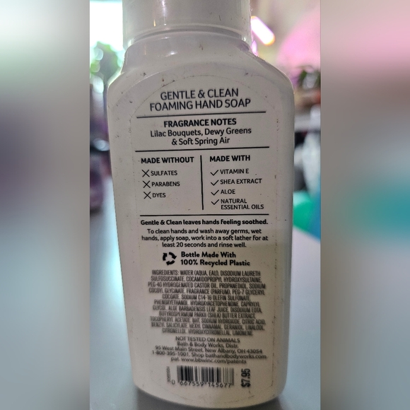 Fresh cut lilacs foaming hand soap - Picture 2 of 2